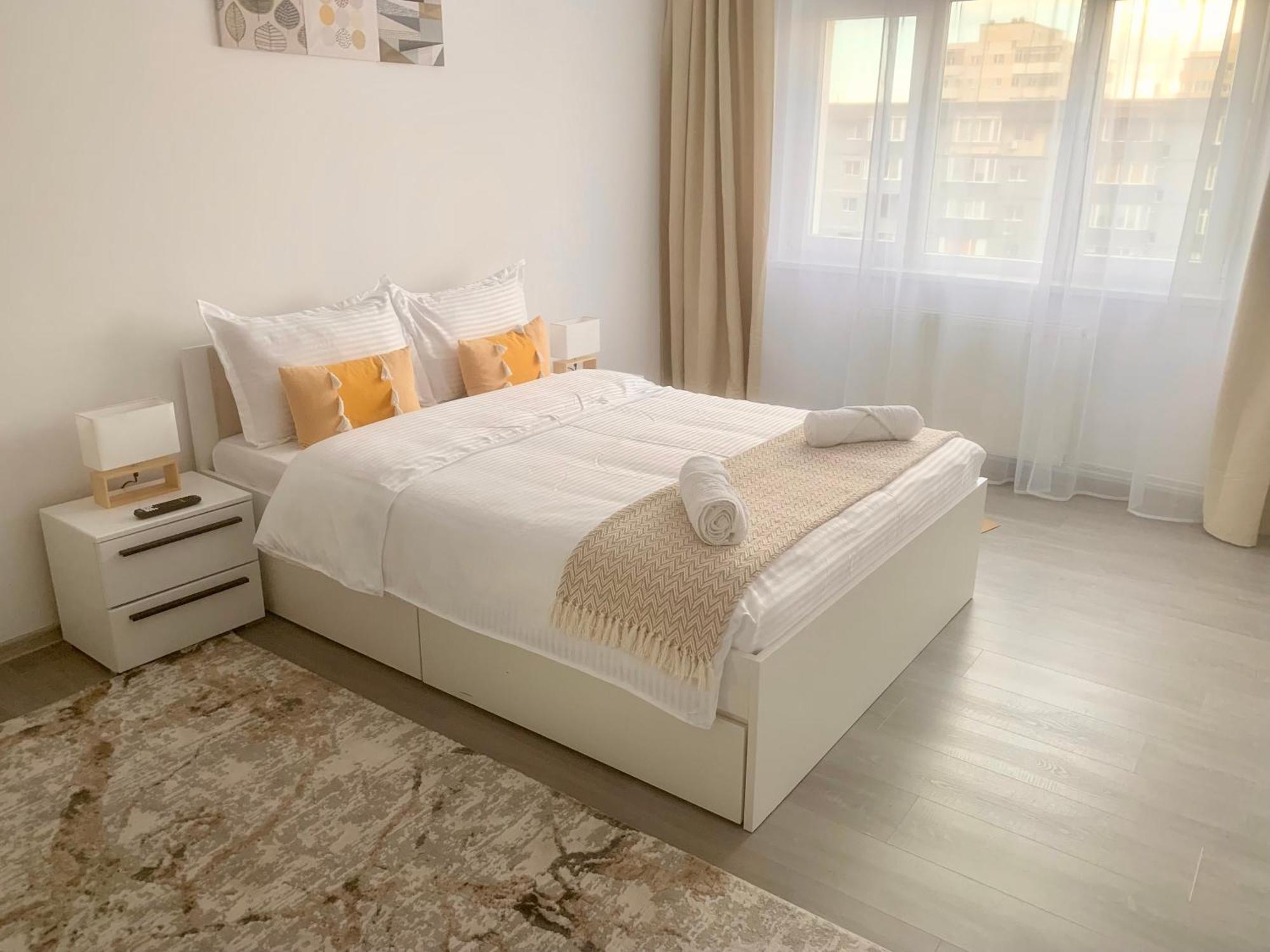 Jad - Family - Apartments & Studios Braşov Esterno foto